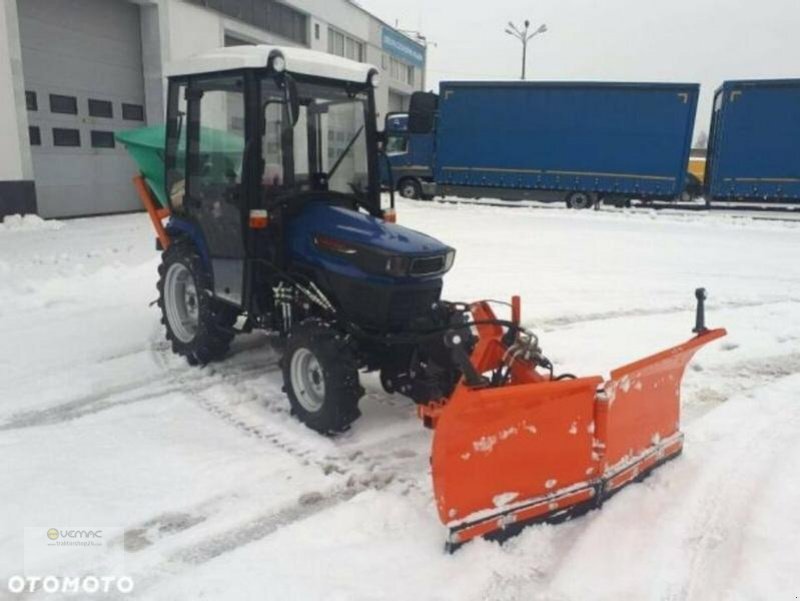 Farmtrac Farmtrac 22 22PS Winterdienst Traktor Schneeschild Streuer NEU - Kommunal traktor: billede 4 Farmtrac Farmtrac 22 22PS Winterdienst Traktor Schneeschild Streuer NEU - Kommunal traktor: billede 4