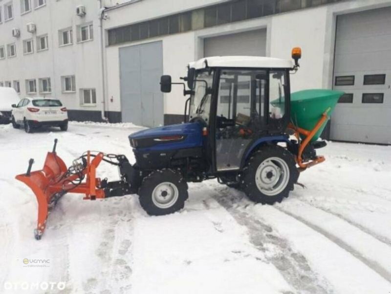 Farmtrac Farmtrac 26 26PS Hydrostat Winterdienst Schneeschild Streuer NEU - Kommunal traktor: billede 3 Farmtrac Farmtrac 26 26PS Hydrostat Winterdienst Schneeschild Streuer NEU - Kommunal traktor: billede 3