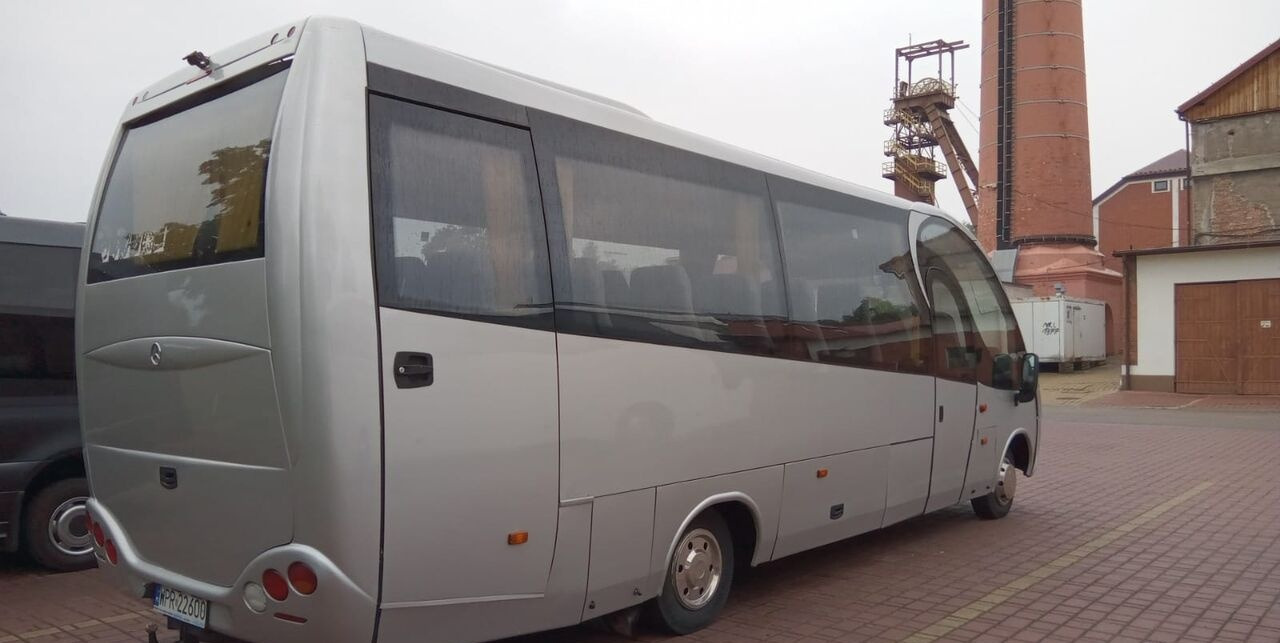 Mercedes-Benz MAGO 2 / VARIO / BELUGA / XXL / 34 PLACE - Forstæder bus: billede 2 Mercedes-Benz MAGO 2 / VARIO / BELUGA / XXL / 34 PLACE - Forstæder bus: billede 2