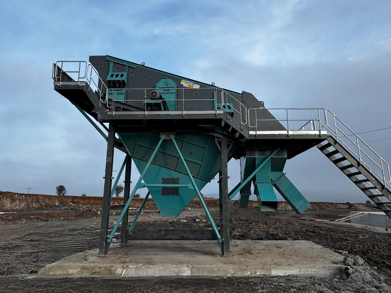 Constmach 2-3-4 Deck Vibrating Screen Systems 2 Years Warranty - Sorterværk: billede 2 Constmach 2-3-4 Deck Vibrating Screen Systems 2 Years Warranty - Sorterværk: billede 2