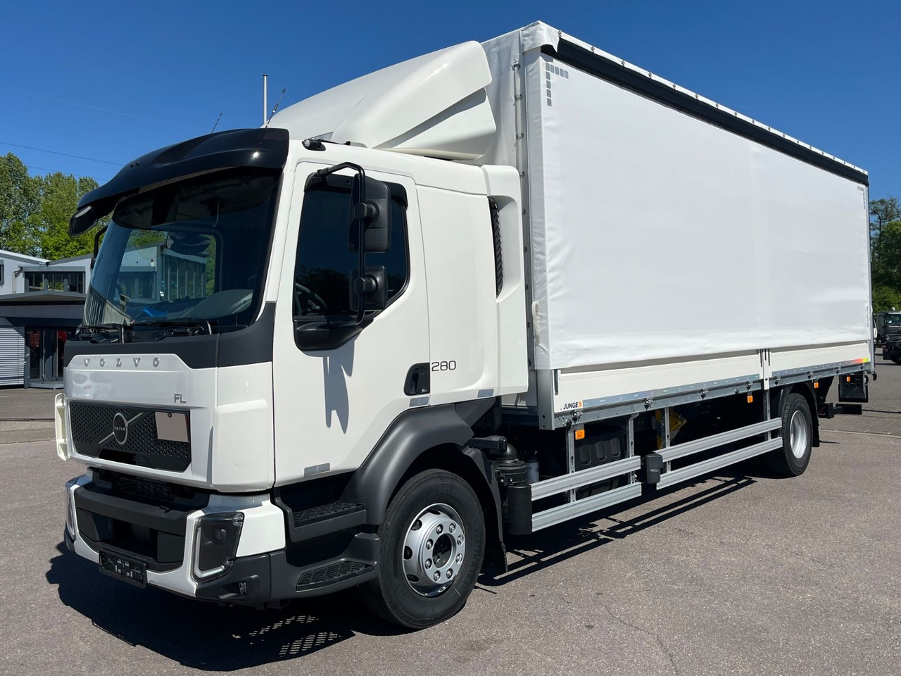 Volvo FL 16.280 Junge Schiebeplane - Lastbil med presenning: billede 2 Volvo FL 16.280 Junge Schiebeplane - Lastbil med presenning: billede 2