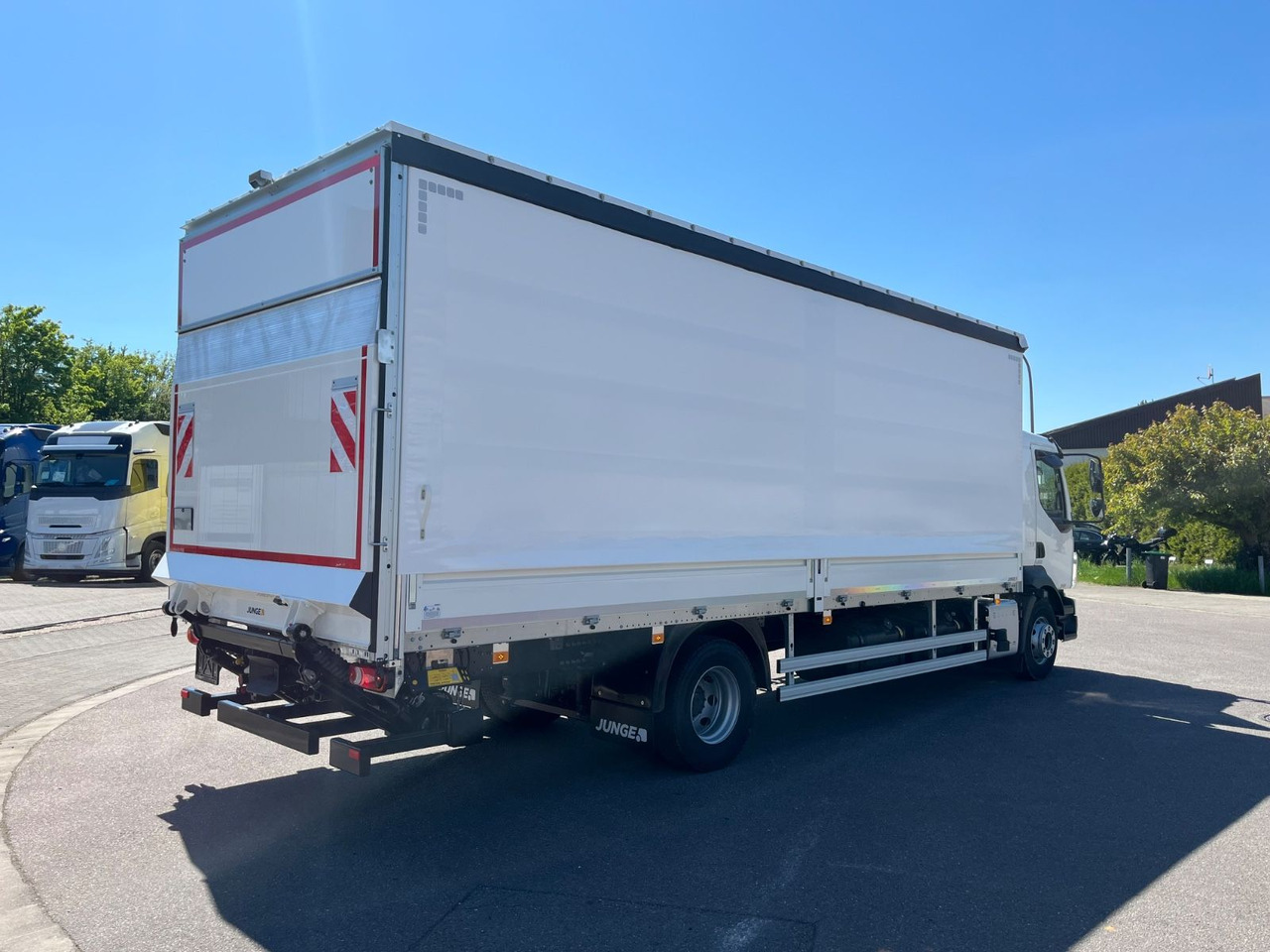 Volvo FL 16.280 Junge Schiebeplane - Lastbil med presenning: billede 5 Volvo FL 16.280 Junge Schiebeplane - Lastbil med presenning: billede 5