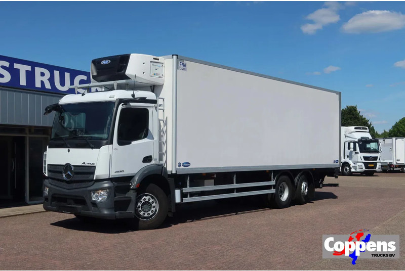 Mercedes-Benz Actros 2530L Koel/Vries 4 Stuks in Voorraad! - Kølevogn lastbil: billede 1 Mercedes-Benz Actros 2530L Koel/Vries 4 Stuks in Voorraad! - Kølevogn lastbil: billede 1