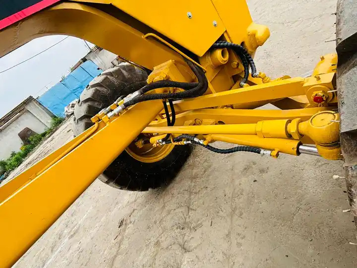 Caterpillar Used Cat Motor Grader 140h With Original Japan Cat Engine For Sale In Shanghai - Grader: billede 3 Caterpillar Used Cat Motor Grader 140h With Original Japan Cat Engine For Sale In Shanghai - Grader: billede 3