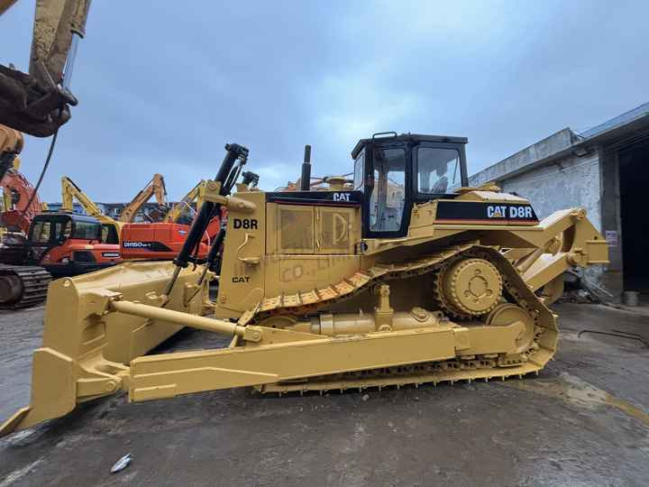 Original Second Hand Cat Bulldozer Caterpillar D8r 40 Tons Bulldozer with Good Quality in Low Price for Sale - Bulldozer: billede 4 Original Second Hand Cat Bulldozer Caterpillar D8r 40 Tons Bulldozer with Good Quality in Low Price for Sale - Bulldozer: billede 4