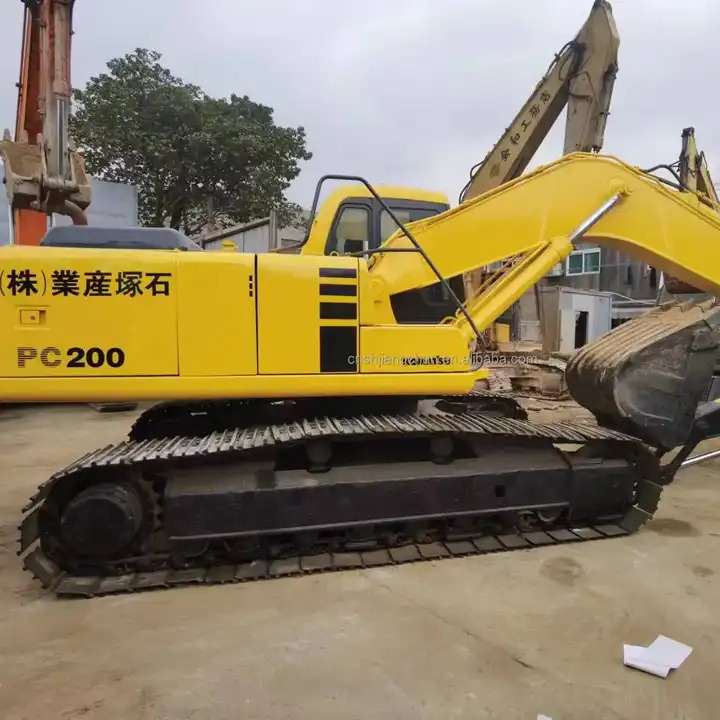 Original Well-Maintained Komatsu PC200-6 Used Excavator for sale - Bæltegravemaskine: billede 1 Original Well-Maintained Komatsu PC200-6 Used Excavator for sale - Bæltegravemaskine: billede 1