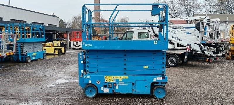Genie GS4047 - 13,7m - electric - Sakselift: billede 4 Genie GS4047 - 13,7m - electric - Sakselift: billede 4