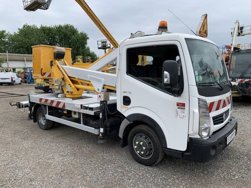 Renault Maxity Multitel MX170 - 17 m - Lastbil med mandskabslift: billede 1 Renault Maxity Multitel MX170 - 17 m - Lastbil med mandskabslift: billede 1