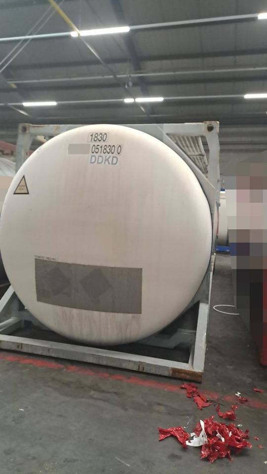 31.000 Liter V4A ADR bis 6/2026 mehrmals vorha - Tankcontainer: billede 3 31.000 Liter V4A ADR bis 6/2026 mehrmals vorha - Tankcontainer: billede 3