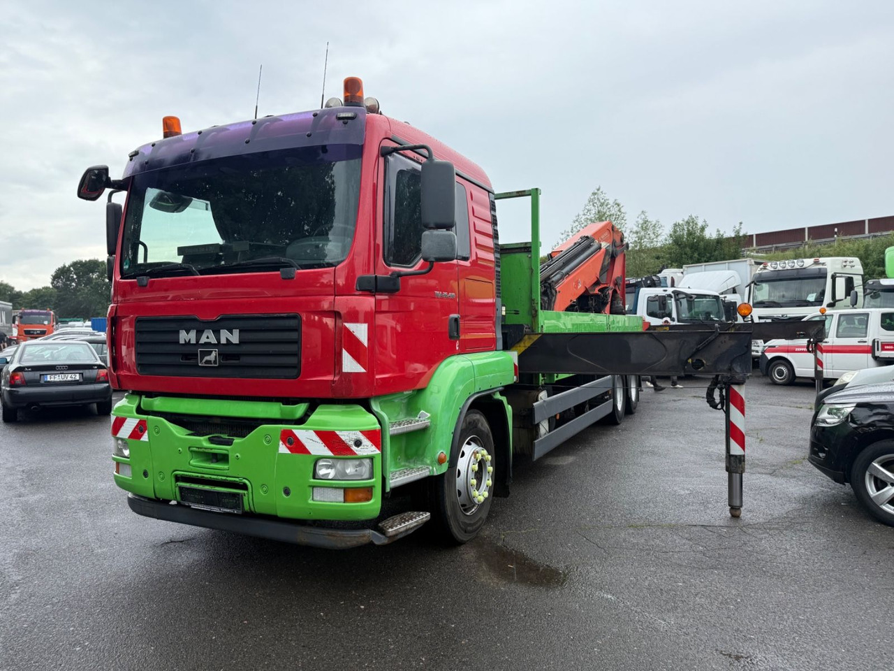 MAN TGA 26.410 - Lastbil med lad, Lastbil med kran: billede 1 MAN TGA 26.410 - Lastbil med lad, Lastbil med kran: billede 1