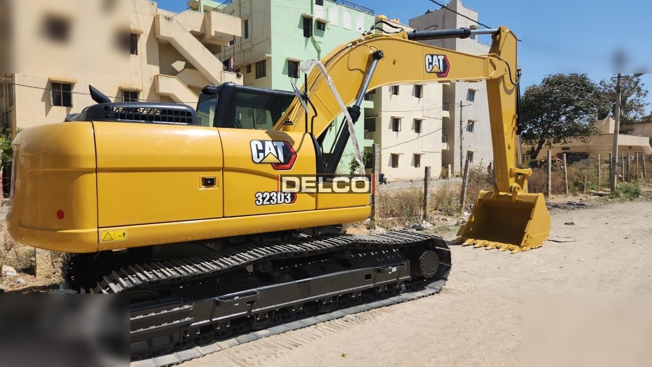 CATERPILLAR 323D3 - Bæltegravemaskine: billede 3 CATERPILLAR 323D3 - Bæltegravemaskine: billede 3