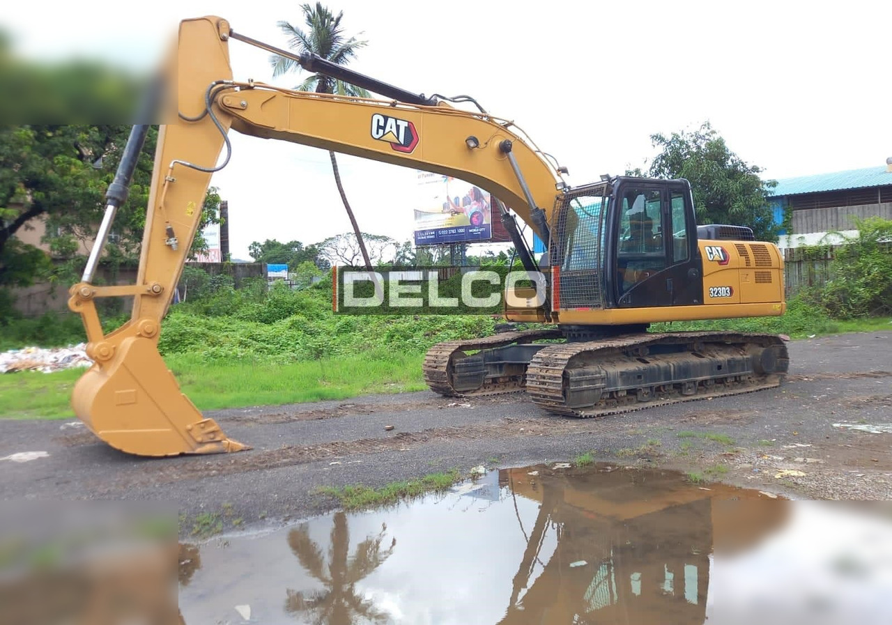 CATERPILLAR 323D3 - Bæltegravemaskine: billede 3 CATERPILLAR 323D3 - Bæltegravemaskine: billede 3