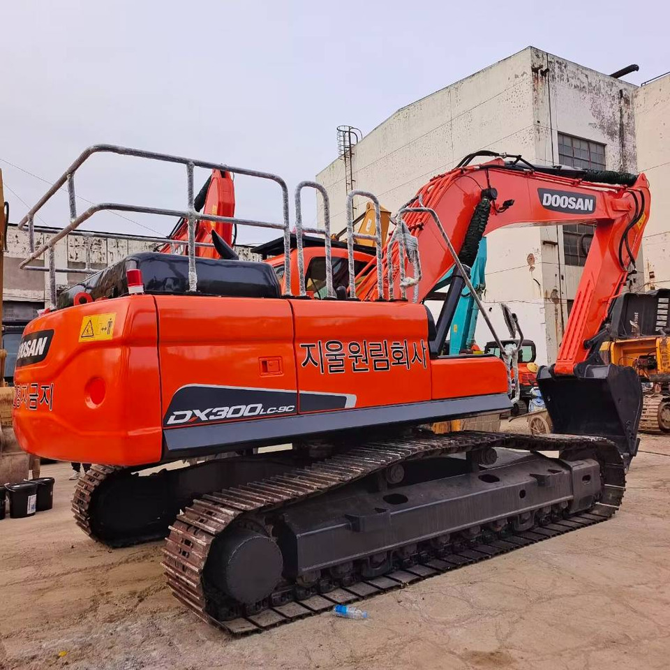 Doosan DX 300 - Bæltegravemaskine: billede 1 Doosan DX 300 - Bæltegravemaskine: billede 1