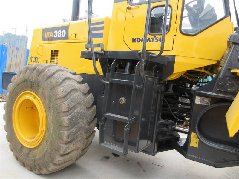 Komatsu WA 380-3 - Gummihjulslæsser: billede 5 Komatsu WA 380-3 - Gummihjulslæsser: billede 5