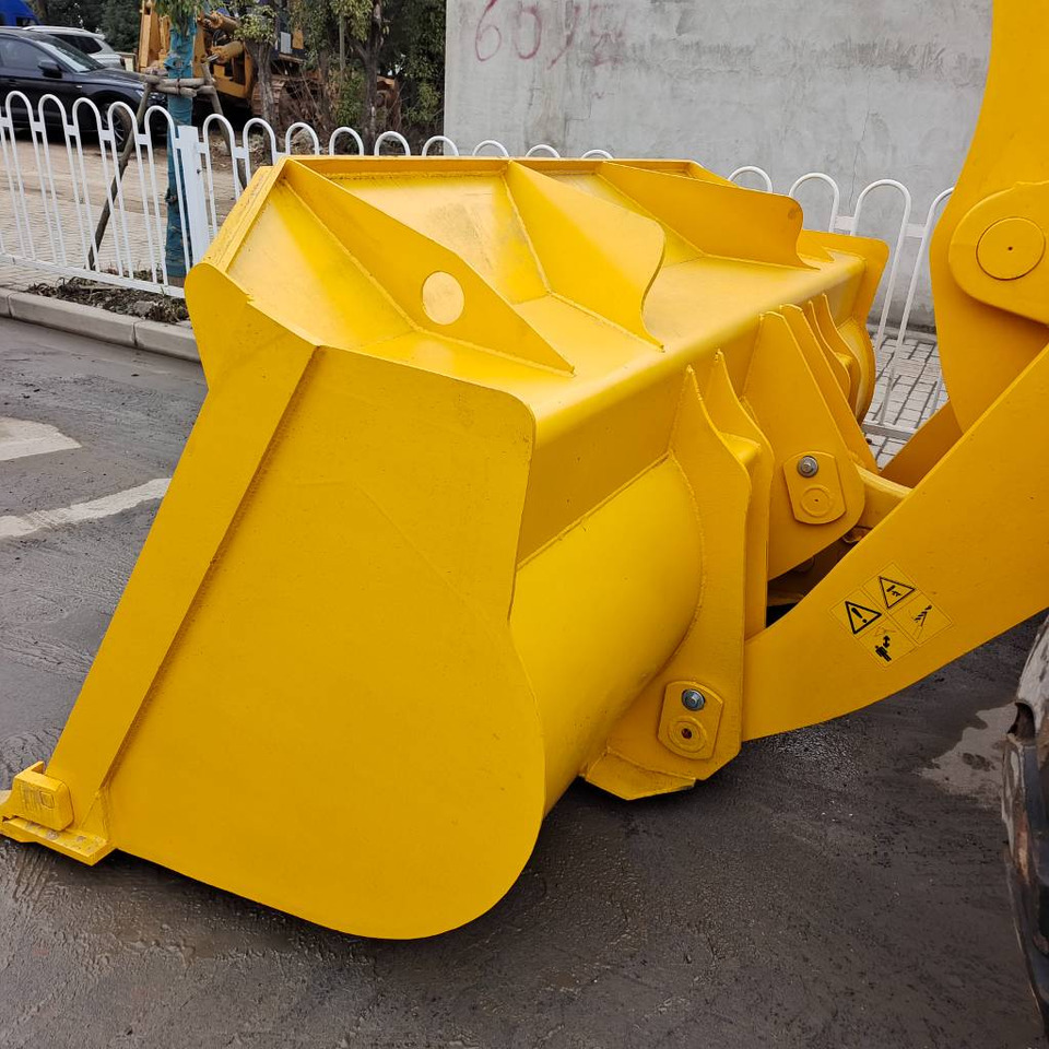 Komatsu WA 380-3 - Gummihjulslæsser: billede 2 Komatsu WA 380-3 - Gummihjulslæsser: billede 2