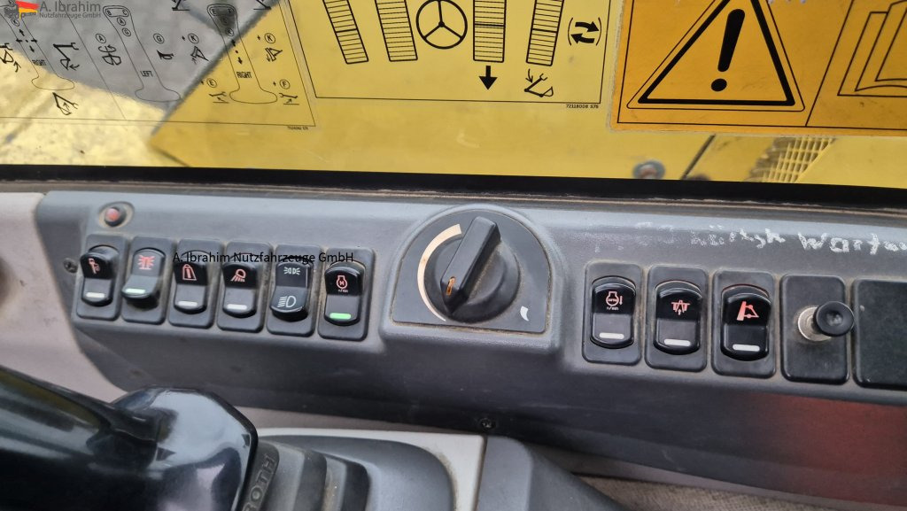 New Holland MH 2.6 Zustand gut, deutsche Maschine incl. Greifer und Dreservo - Hjulgravemaskine: billede 2 New Holland MH 2.6 Zustand gut, deutsche Maschine incl. Greifer und Dreservo - Hjulgravemaskine: billede 2