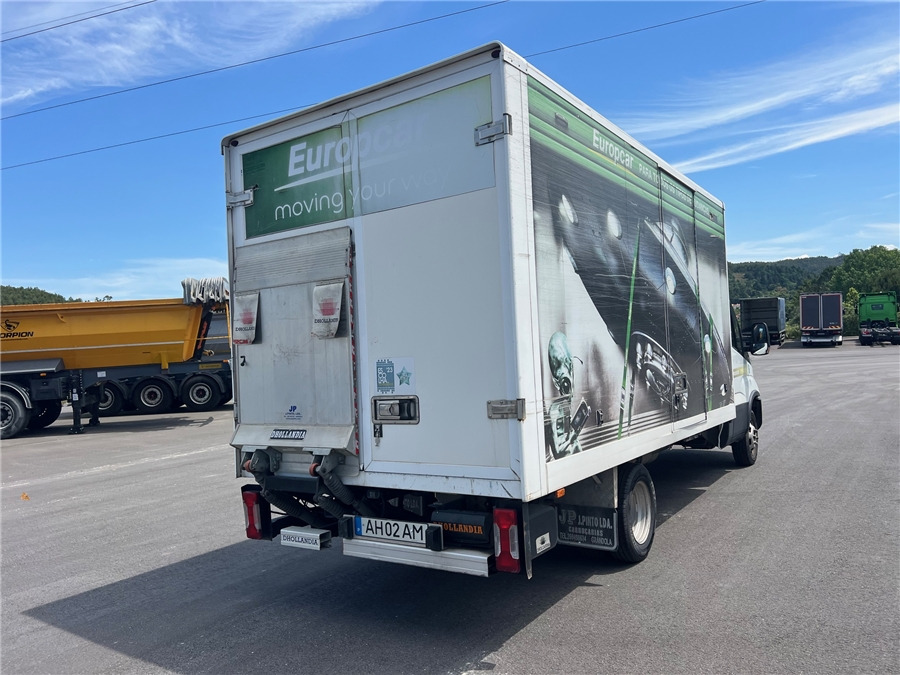 Iveco 35C16HA8 - Varebil med kasse: billede 3 Iveco 35C16HA8 - Varebil med kasse: billede 3