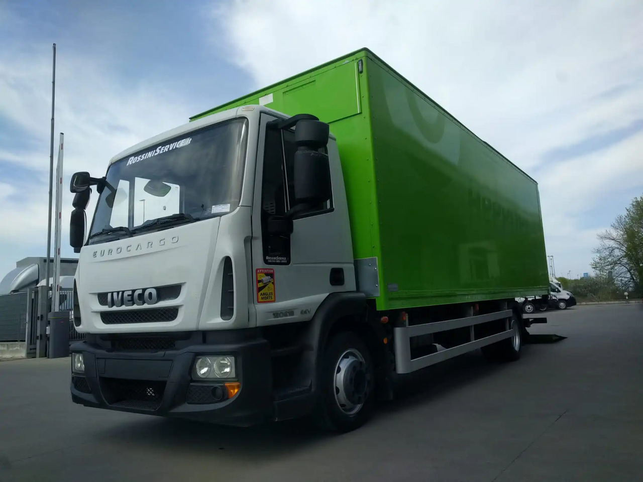 IVECO EUROCARGO 120E18 - Lastbil varevogn: billede 2 IVECO EUROCARGO 120E18 - Lastbil varevogn: billede 2