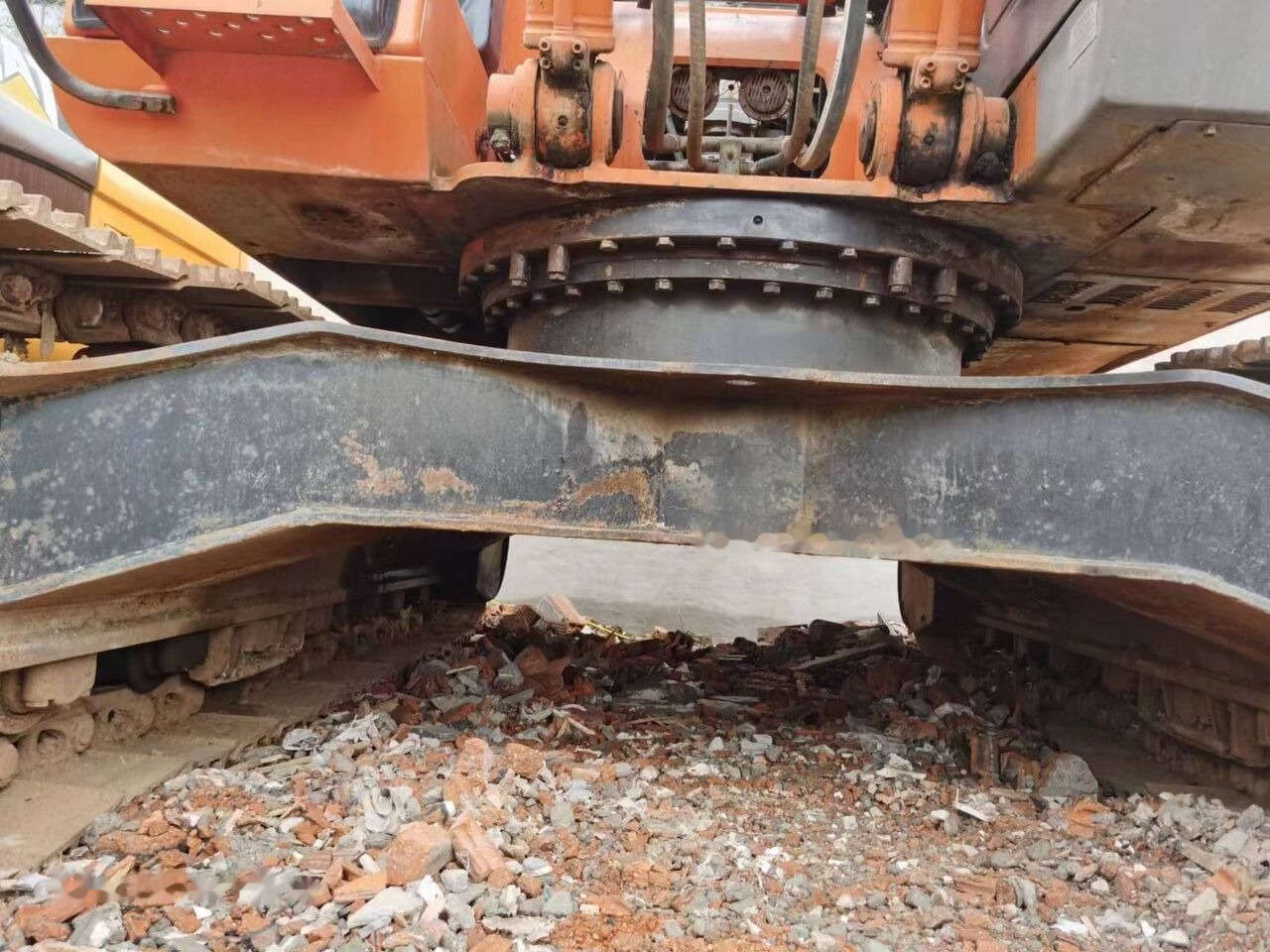 Hitachi ZX270 - Bæltegravemaskine: billede 1 Hitachi ZX270 - Bæltegravemaskine: billede 1