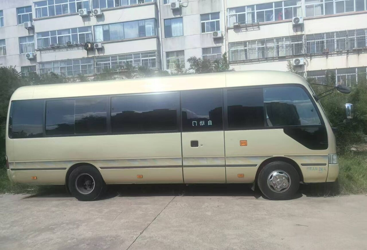Toyota Coaster - Forstæder bus: billede 2 Toyota Coaster - Forstæder bus: billede 2