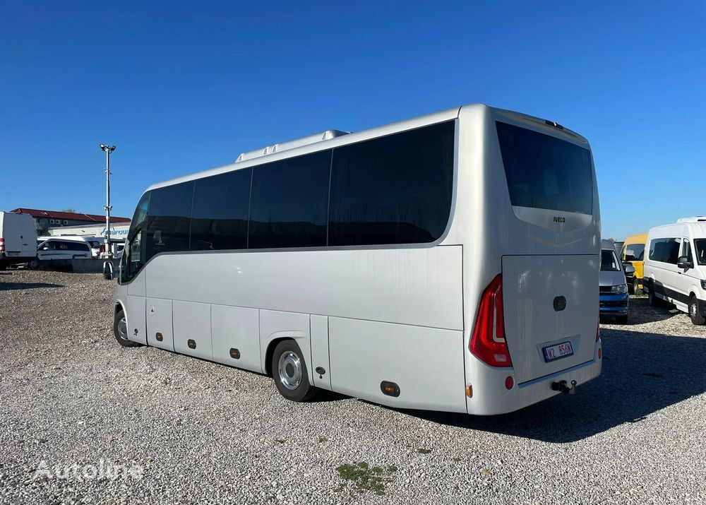 IVECO Daily - Forstæder bus: billede 3 IVECO Daily - Forstæder bus: billede 3