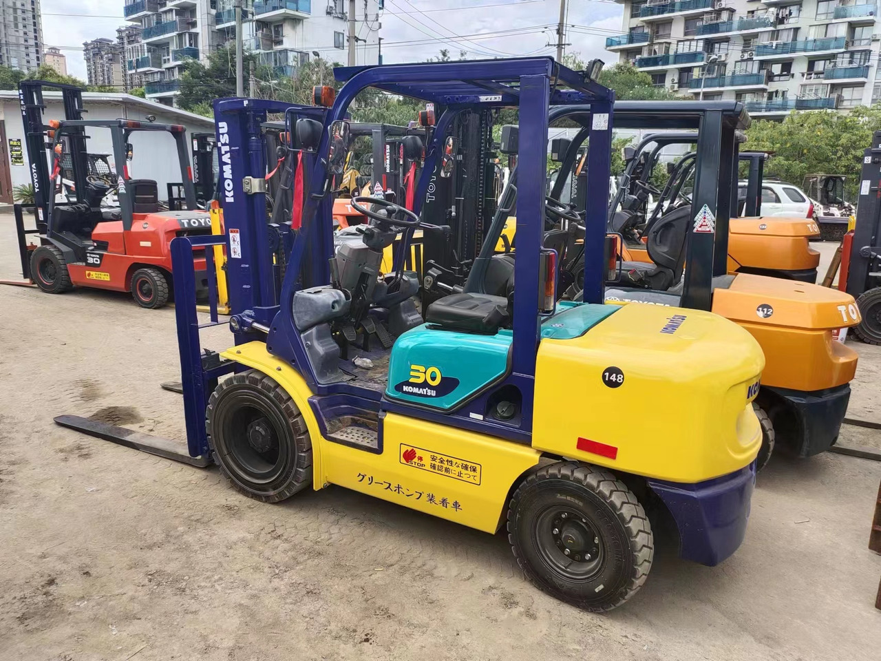 KOMATSU FD30 - Diesel gaffeltruck: billede 2 KOMATSU FD30 - Diesel gaffeltruck: billede 2