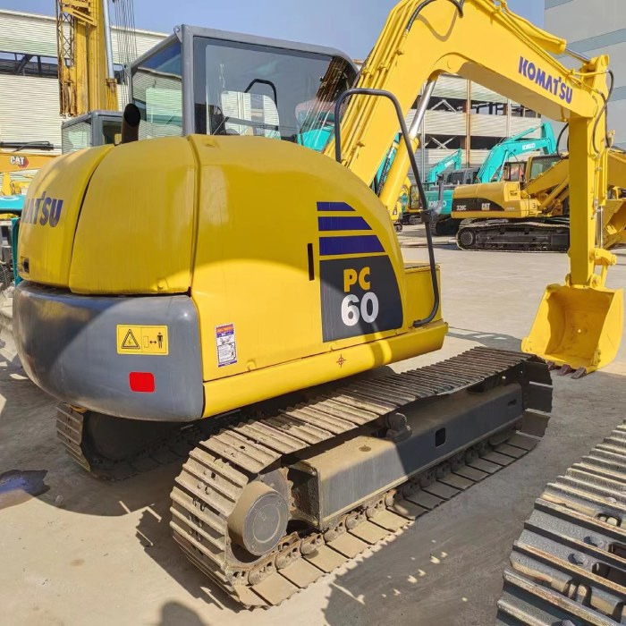 KOMATSU PC60-8 - Minigravemaskine: billede 4 KOMATSU PC60-8 - Minigravemaskine: billede 4