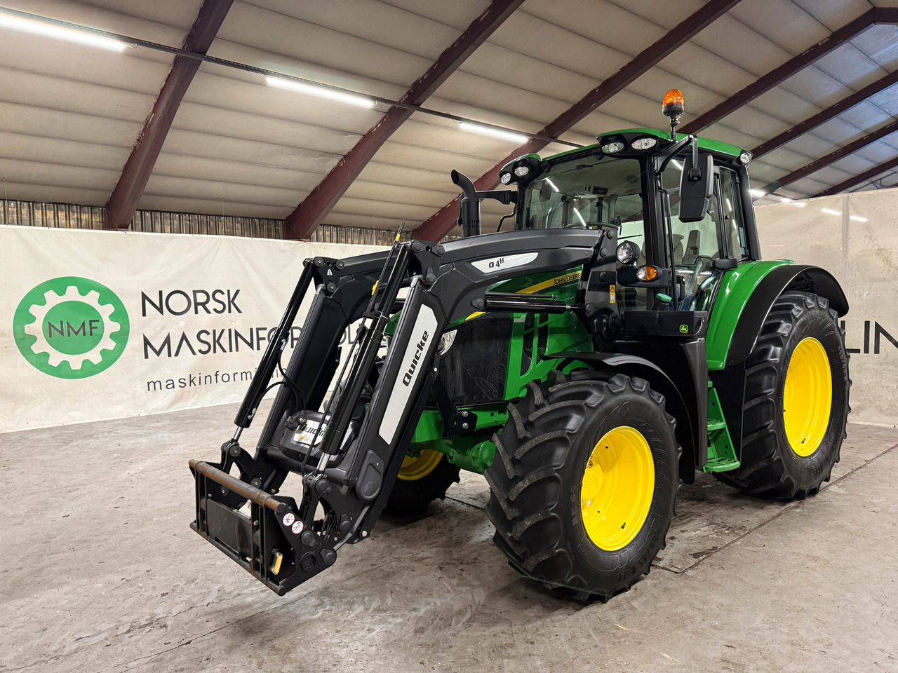 John Deere 6100M - Traktor: billede 1 John Deere 6100M - Traktor: billede 1