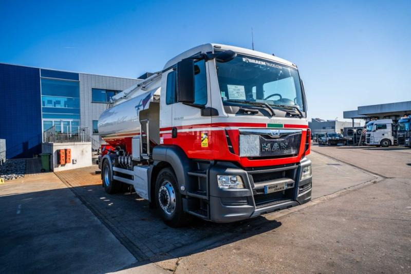 MAN TGS 18.400 4x4H +ALU CM 11.500L /4 COMP - Tankbil: billede 2 MAN TGS 18.400 4x4H +ALU CM 11.500L /4 COMP - Tankbil: billede 2
