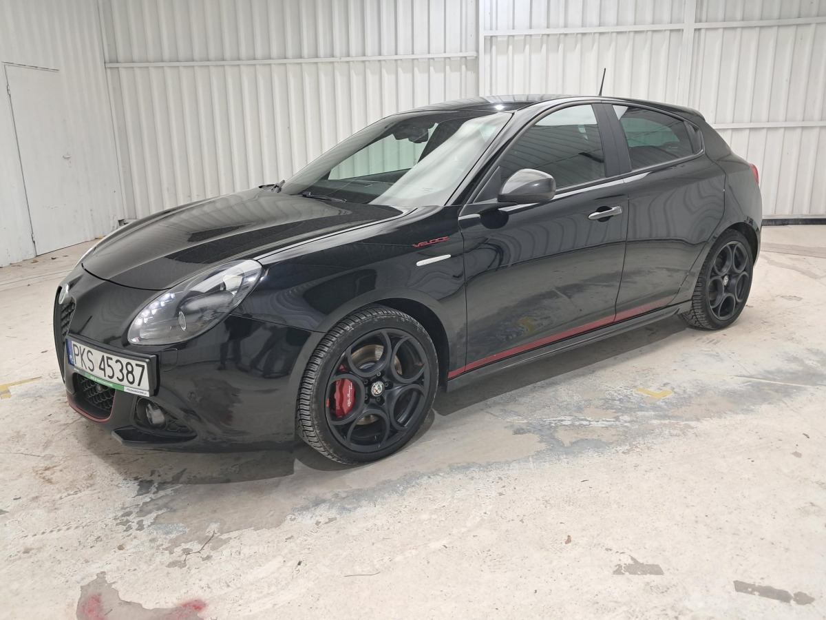 ALFA ROMEO ALFA GIULIETTA HATCHBACK - Bil: billede 2 ALFA ROMEO ALFA GIULIETTA HATCHBACK - Bil: billede 2