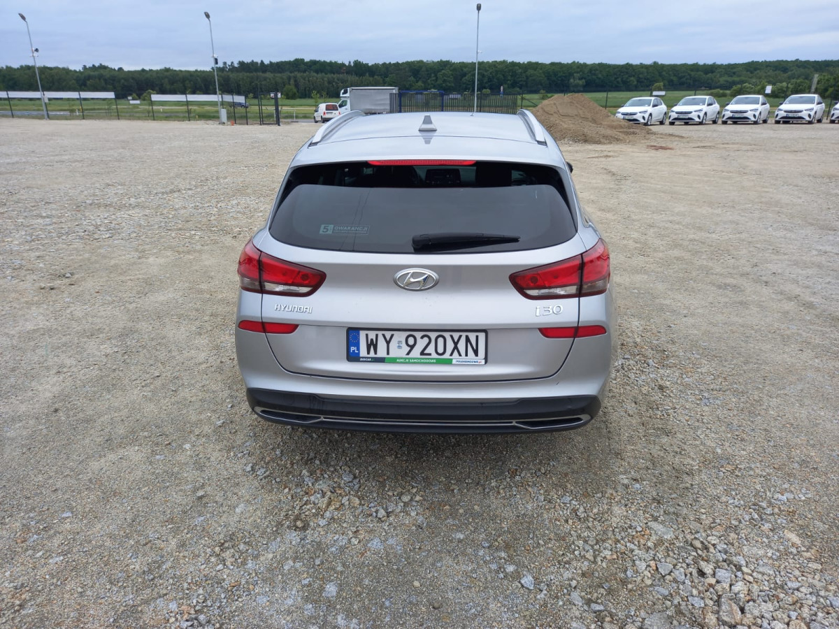 HYUNDAI I30 KOMBI - Bil: billede 5 HYUNDAI I30 KOMBI - Bil: billede 5