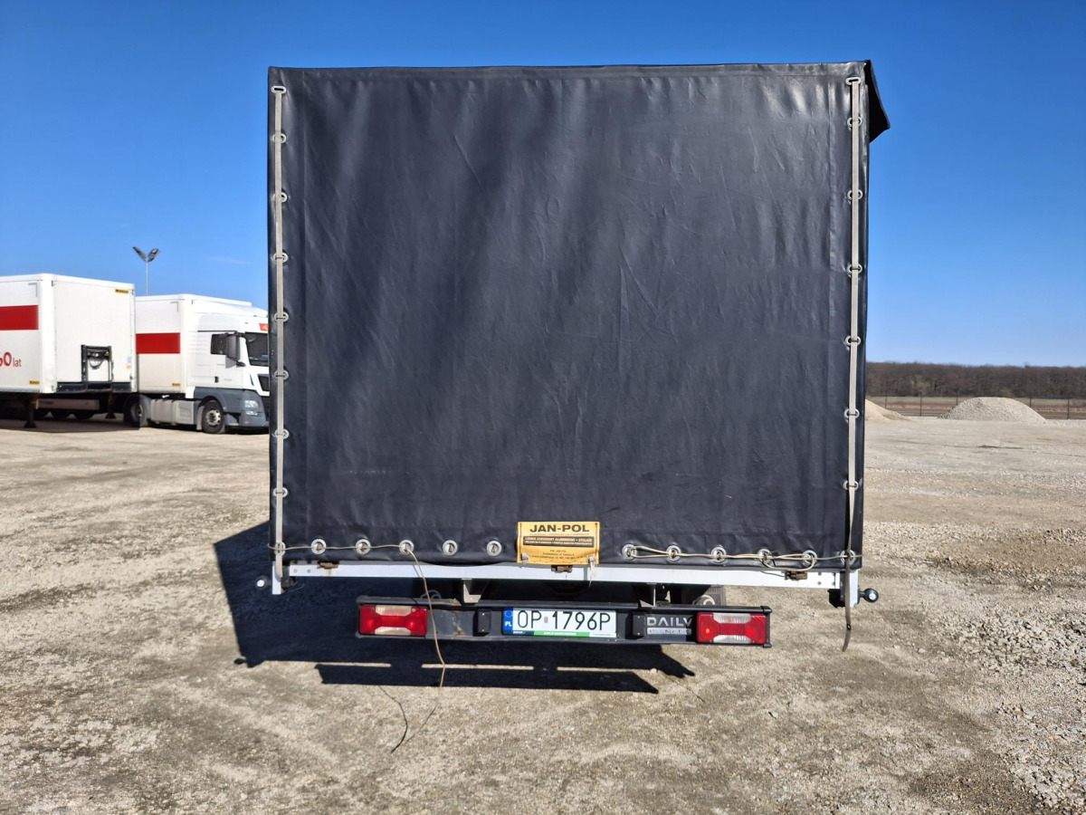 IVECO 35S18 PLANDEKA - Varebil med presenning: billede 4 IVECO 35S18 PLANDEKA - Varebil med presenning: billede 4