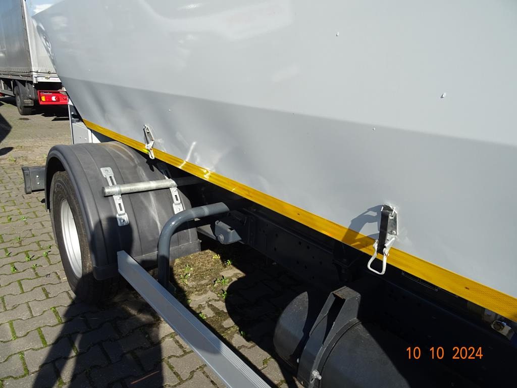 IVECO DAILY WYWÓZ ŚMIECI - Affaldsmaskine: billede 5 IVECO DAILY WYWÓZ ŚMIECI - Affaldsmaskine: billede 5