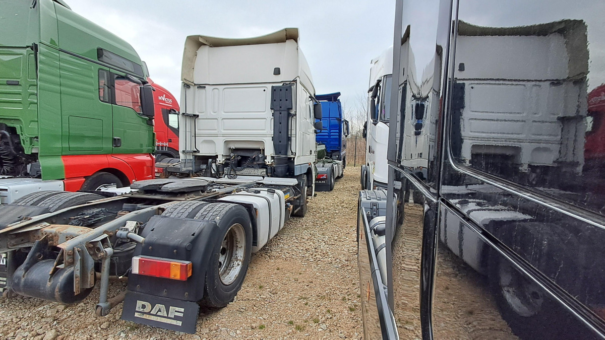 DAF FT XF105.460 CIĄGNIK SIODŁOWY - Trækker: billede 4 DAF FT XF105.460 CIĄGNIK SIODŁOWY - Trækker: billede 4