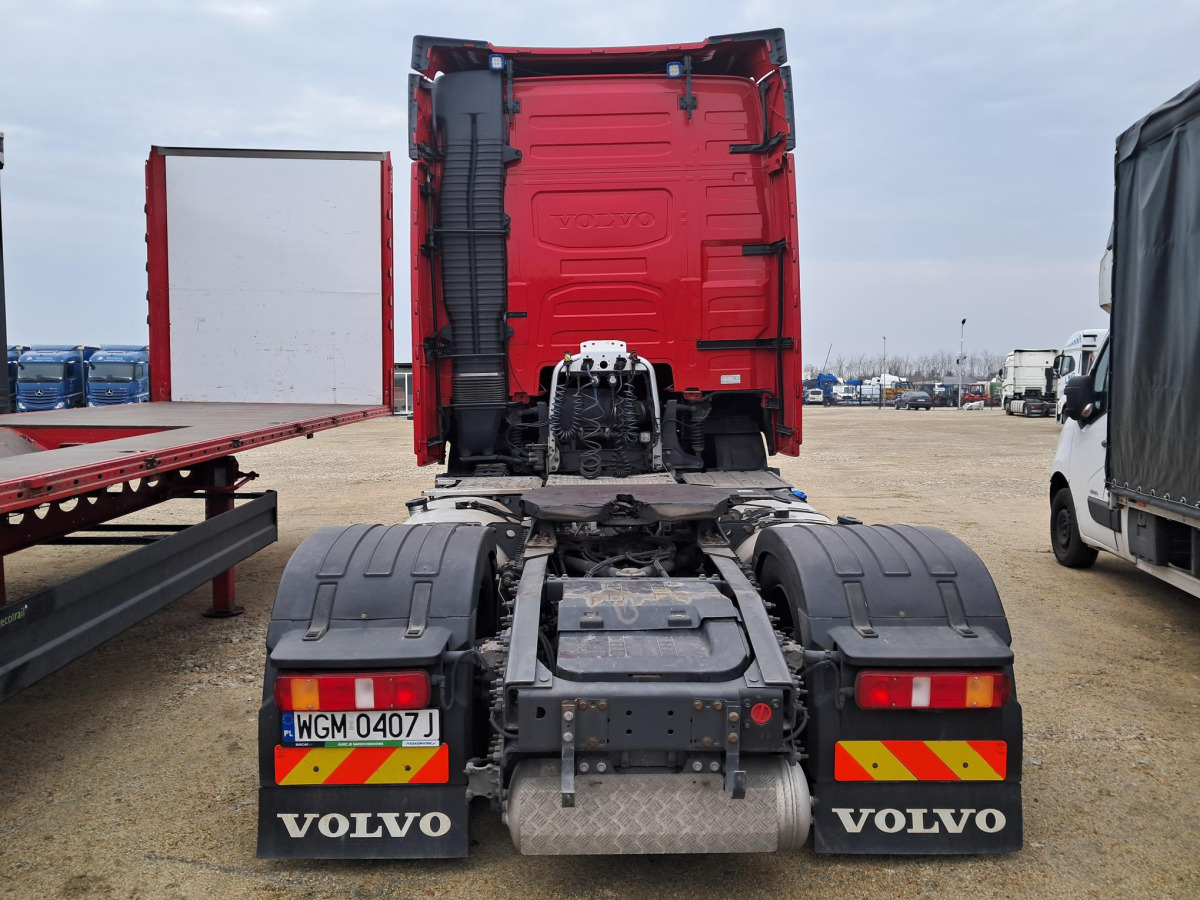 VOLVO FH CIĄGNIK SIODŁOWY - Trækker: billede 4 VOLVO FH CIĄGNIK SIODŁOWY - Trækker: billede 4