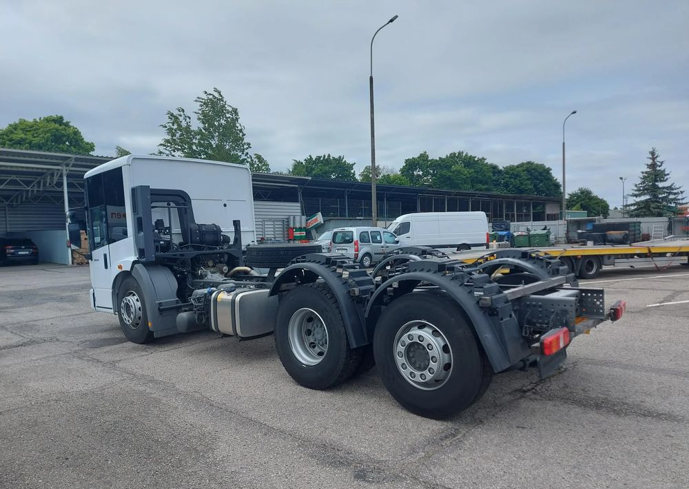 Mercedes-Benz Econic 2630 L ENA - Lastbil chassis: billede 4 Mercedes-Benz Econic 2630 L ENA - Lastbil chassis: billede 4