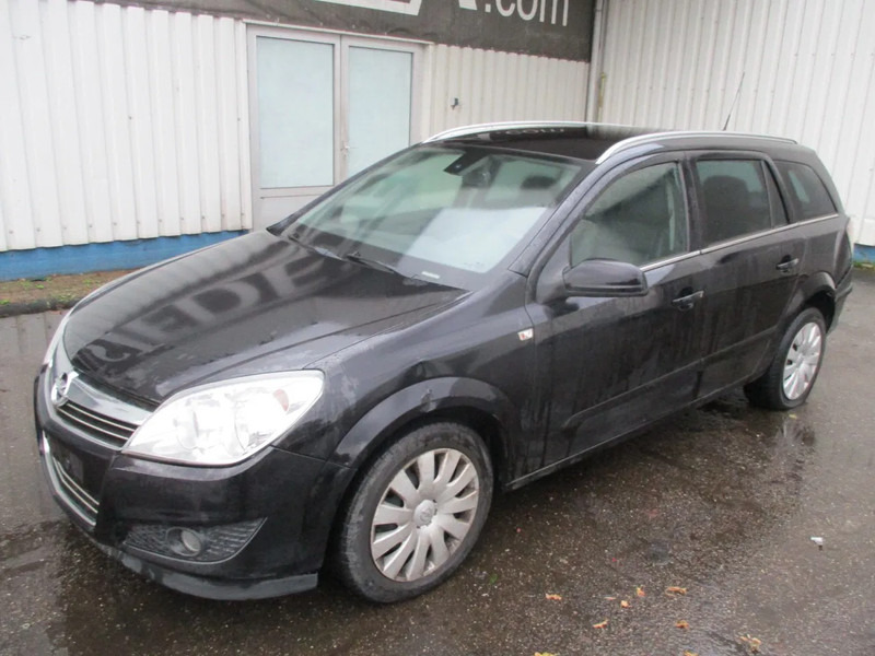 Opel Astra 1.7 CDTI , NOT RUNNING , Navi , Airco , lederen bekleding - Bil: billede 1 Opel Astra 1.7 CDTI , NOT RUNNING , Navi , Airco , lederen bekleding - Bil: billede 1