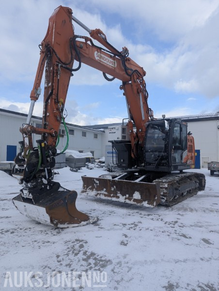 2023 Hitachi ZX225USLC-7 - Montabert CPA, GPS, rototilt, to-delt bom +++ - Gravemaskine: billede 2 2023 Hitachi ZX225USLC-7 - Montabert CPA, GPS, rototilt, to-delt bom +++ - Gravemaskine: billede 2