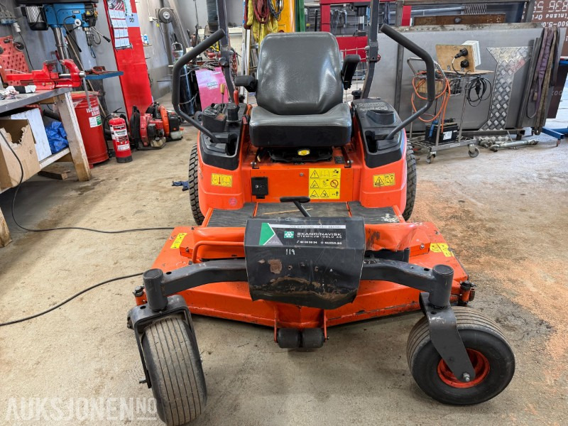 Kubota ZD 326s sitteklipper med hydrostatisk drift - Bygningsudstyr: billede 2 Kubota ZD 326s sitteklipper med hydrostatisk drift - Bygningsudstyr: billede 2