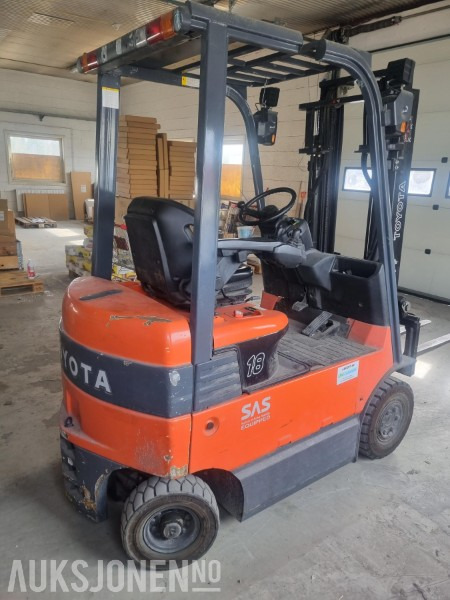 2008 Toyota 7FBMF18 gaffeltruck 1,8 T - Materialehåndteringsudstyr: billede 4 2008 Toyota 7FBMF18 gaffeltruck 1,8 T - Materialehåndteringsudstyr: billede 4