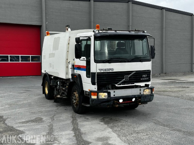 1995 Volvo FS 718 4x2 Sopebil/Feiebil - Utility/ Speciel maskine: billede 3 1995 Volvo FS 718 4x2 Sopebil/Feiebil - Utility/ Speciel maskine: billede 3