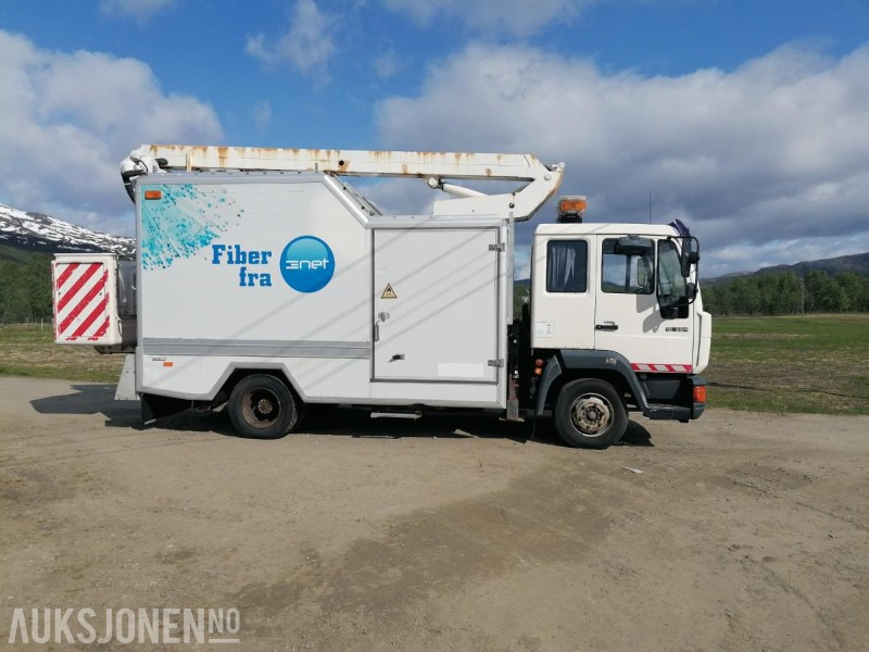 1999 MAN 12.224 LC - Liftbil - Utility/ Speciel maskine: billede 1 1999 MAN 12.224 LC - Liftbil - Utility/ Speciel maskine: billede 1
