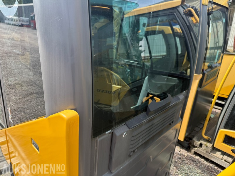 Volvo Førerhus til EC140E, EC160E, EC180E, EW160E, EWR150E, EWR170E - Bygningsudstyr: billede 5 Volvo Førerhus til EC140E, EC160E, EC180E, EW160E, EWR150E, EWR170E - Bygningsudstyr: billede 5