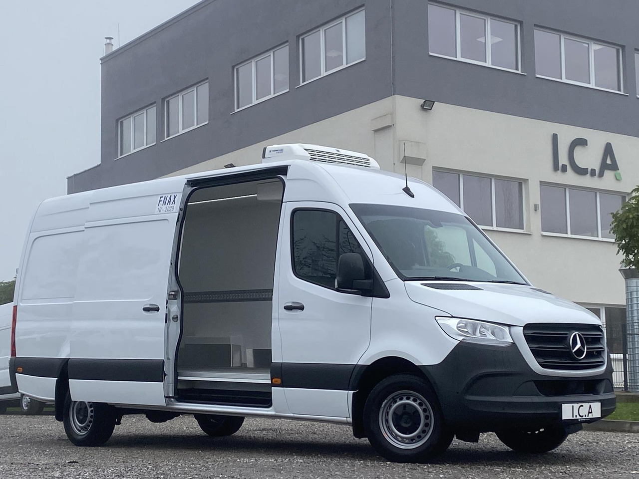 MERCEDES-BENZ SPRINTER 317 CDI L4H3 170PS AUTOMATIK FRISCHDIENST + KONVEKTA FK 3022 12-220V - Kølebil: billede 1 MERCEDES-BENZ SPRINTER 317 CDI L4H3 170PS AUTOMATIK FRISCHDIENST + KONVEKTA FK 3022 12-220V - Kølebil: billede 1
