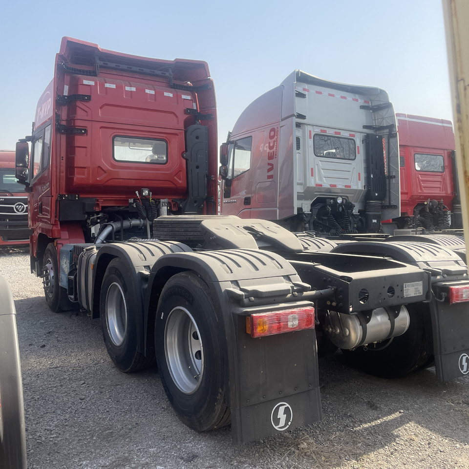 Shacman 2024 Year Used Semi Truck Head Tractor Head Tipper Head - Trækker: billede 4 Shacman 2024 Year Used Semi Truck Head Tractor Head Tipper Head - Trækker: billede 4