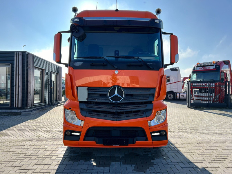 Mercedes-Benz Actros 1836 4x2 trekker - Trækker: billede 2 Mercedes-Benz Actros 1836 4x2 trekker - Trækker: billede 2