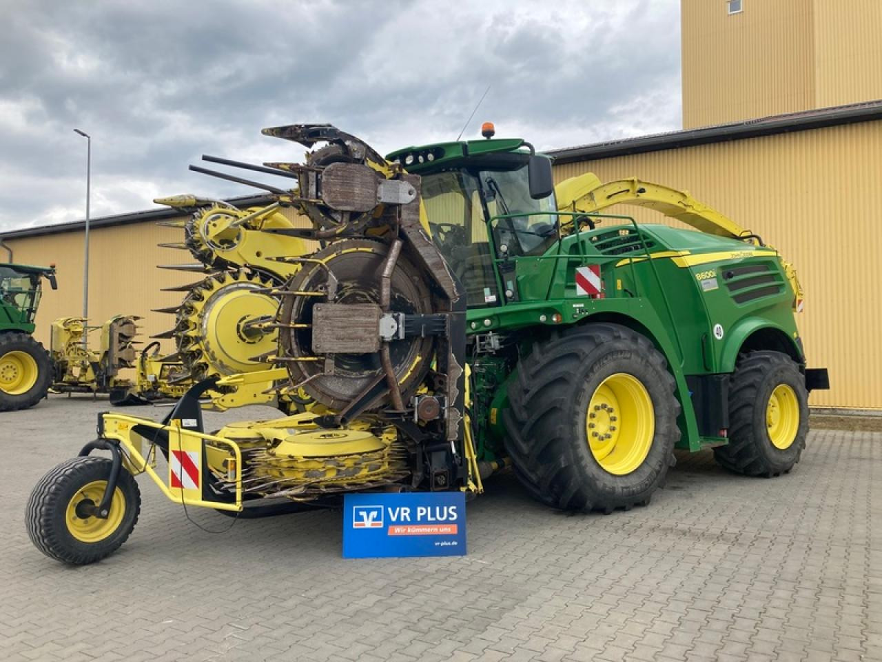 John Deere 8600 I - Grønthøster: billede 1 John Deere 8600 I - Grønthøster: billede 1