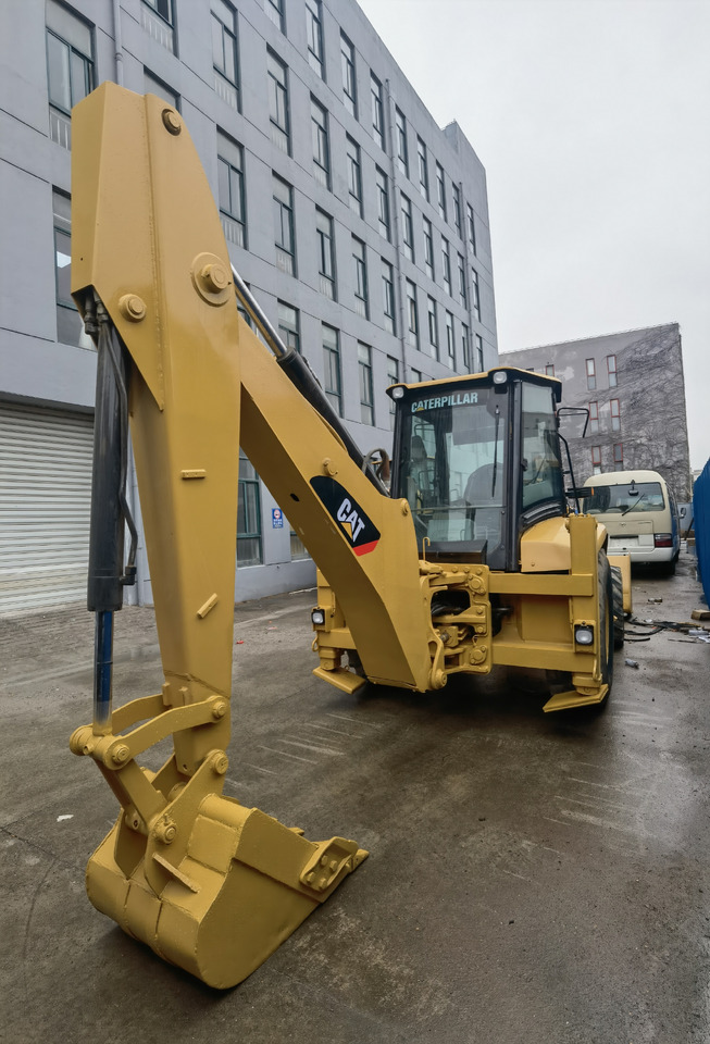 Cat 420F backhoe loader - Gravelæssemaskine: billede 5 Cat 420F backhoe loader - Gravelæssemaskine: billede 5