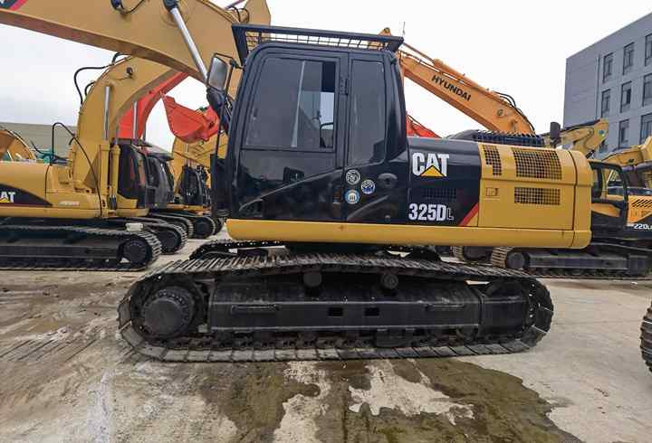 Used Excavator cat 325dl Japanese used excavator cat 325dl with High Quality in Stock for Engineering - Bæltegravemaskine: billede 4 Used Excavator cat 325dl Japanese used excavator cat 325dl with High Quality in Stock for Engineering - Bæltegravemaskine: billede 4