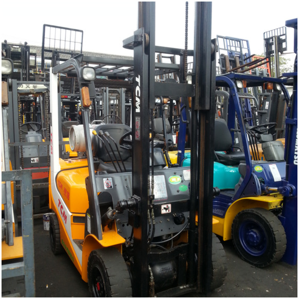 Warehouse handling using TCM30 forklift 3 tons TCM FD30 used forklift FD30 used forklifts sale shanghai china - Diesel gaffeltruck: billede 1 Warehouse handling using TCM30 forklift 3 tons TCM FD30 used forklift FD30 used forklifts sale shanghai china - Diesel gaffeltruck: billede 1